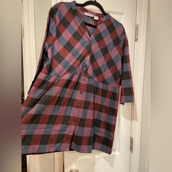 NWOT Serengeti Size L Long Sleeve Black Burgundy Check Flannel Button Mini Dress - Picture 6 of 12